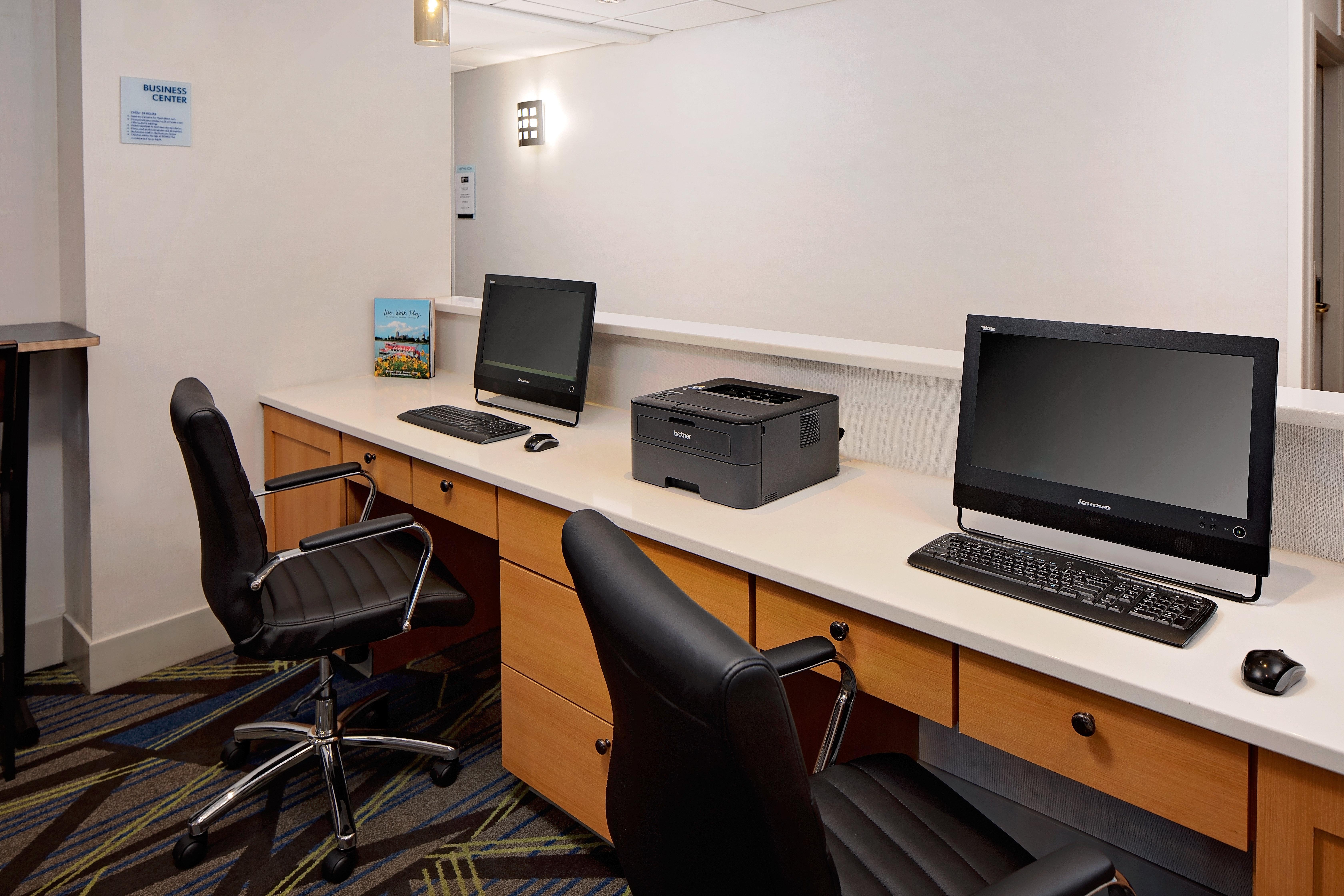 Holiday Inn Express Harrisburg East By Ihg Экстерьер фото