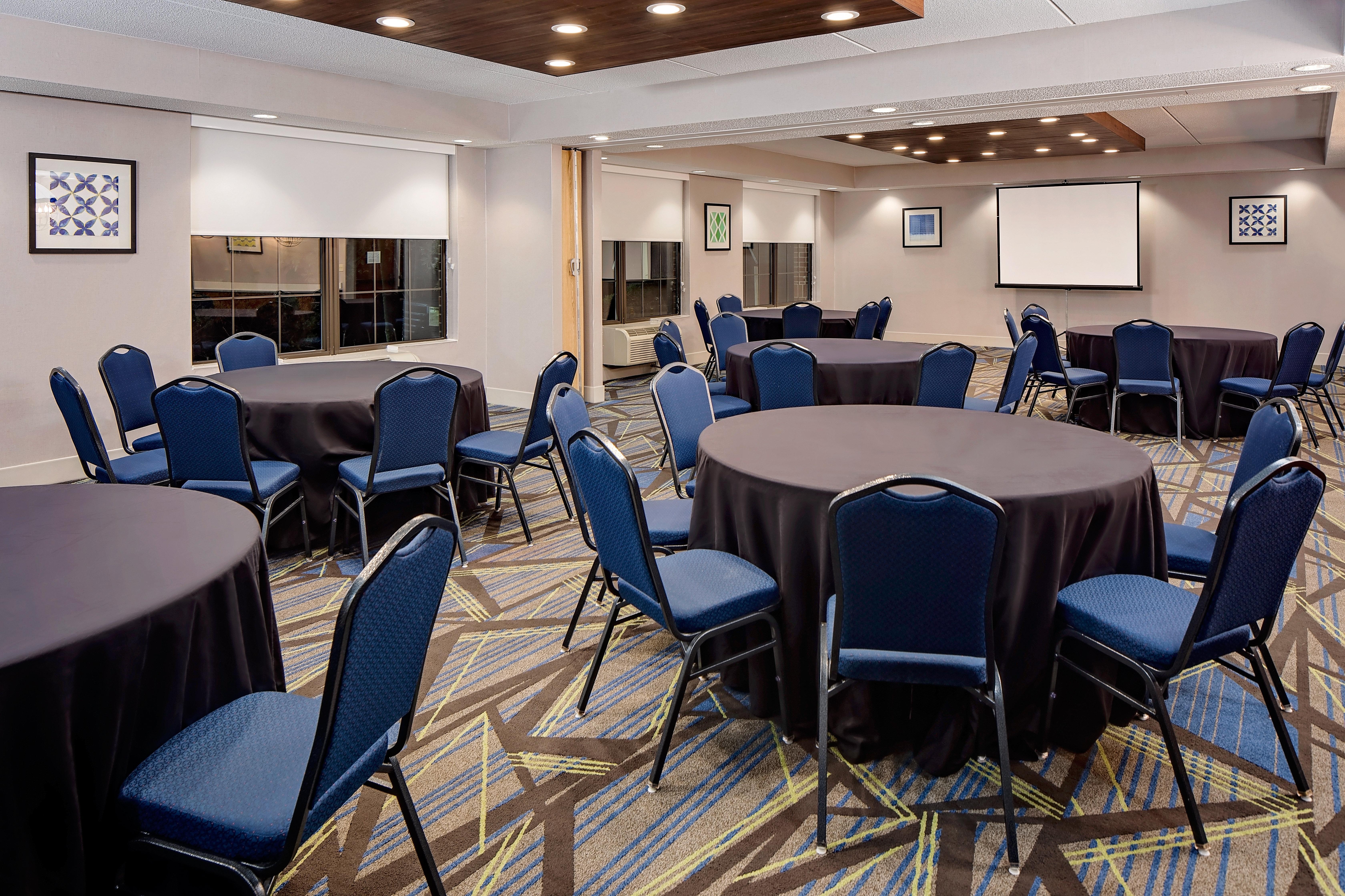 Holiday Inn Express Harrisburg East By Ihg Экстерьер фото