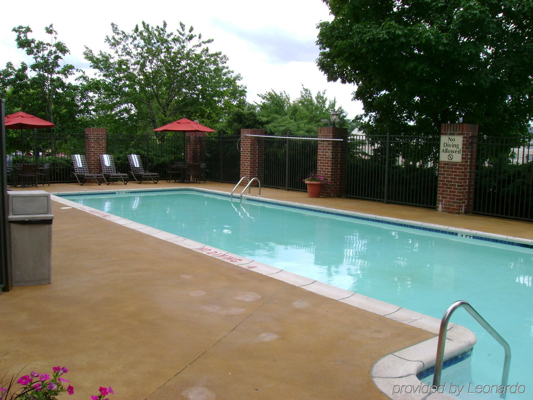 Holiday Inn Express Harrisburg East By Ihg Удобства фото